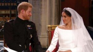 Read more about the article The Royal Eye Contact that Moved the World